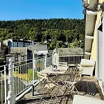 Dernier Etage Et Jardin Suspendu Face Au Sancy