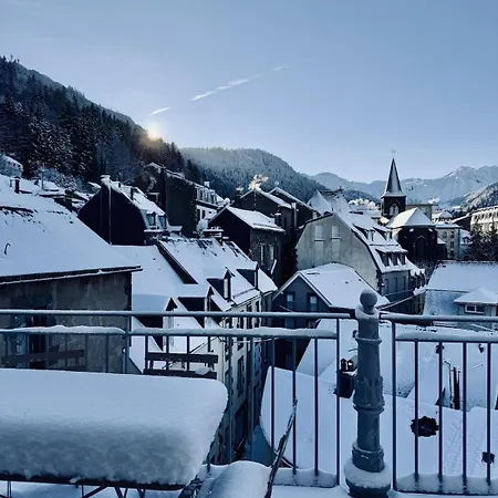 Apartament Dernier Etage Et Jardin Suspendu Face Au Sancy