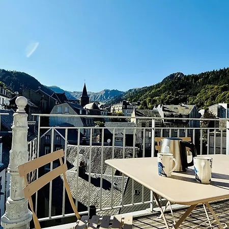 Dernier Etage Et Jardin Suspendu Face Au Sancy Apartament Mont-Dore