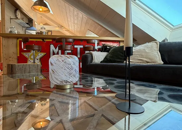 Dernier Etage Et Jardin Suspendu Face Au Sancy Apartament