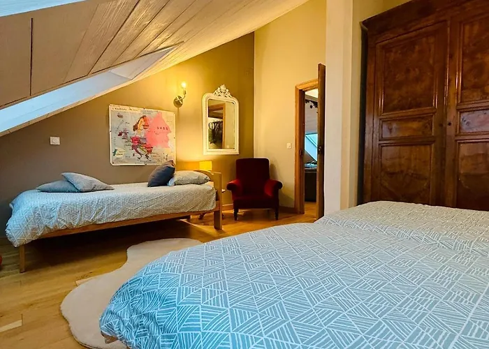 Apartament Dernier Etage Et Jardin Suspendu Face Au Sancy