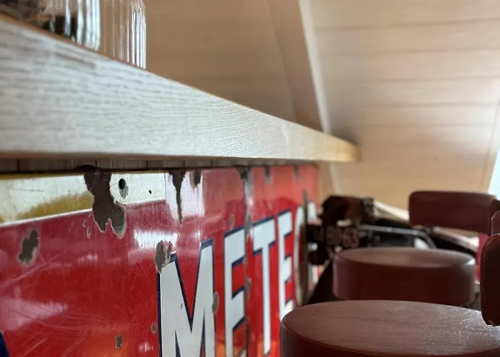 Dernier Etage Et Jardin Suspendu Face Au Sancy Apartament *