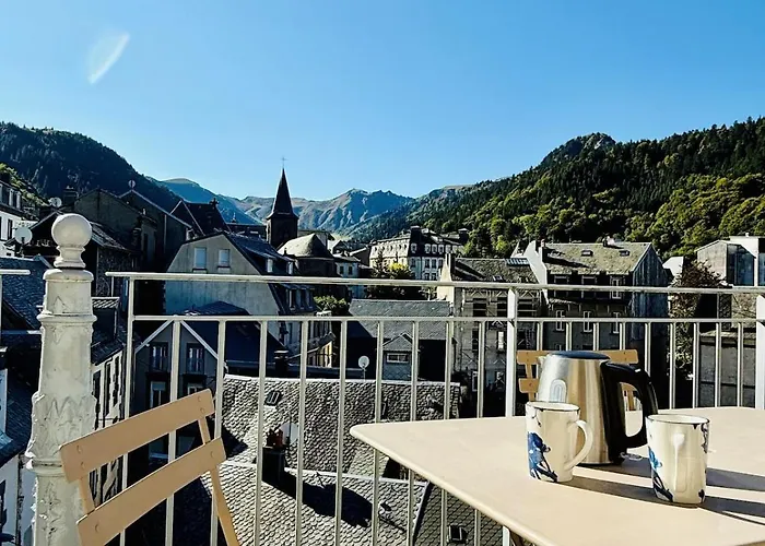 Dernier étage Et Jardin Suspendu Face Au Sancy Apartamento Mont-Dore