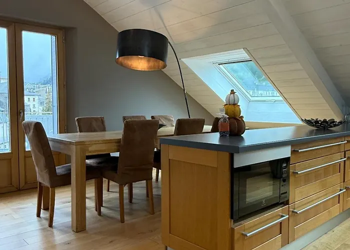 Dernier étage Et Jardin Suspendu Face Au Sancy Apartamento *